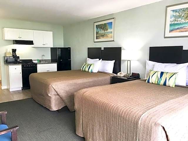 Ocean Plaza Motel