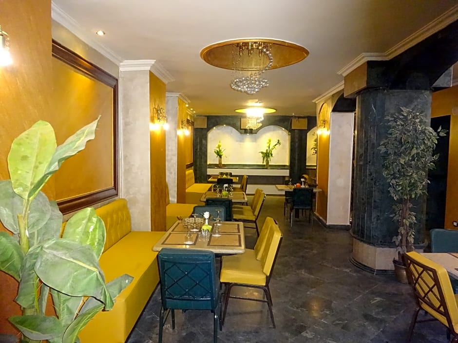 Indiana Hotel Cairo