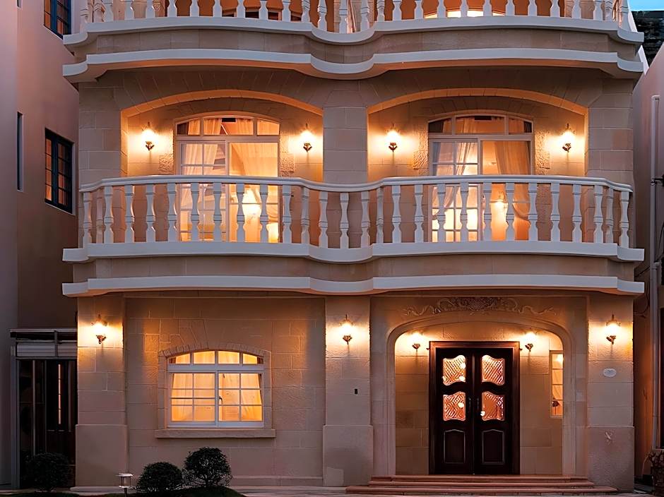 Brittany Hotel
