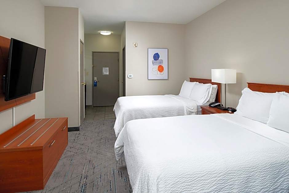 Holiday Inn Express Hotel & Suites Farmington By IHG