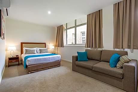 Contemporary Queen and Sofa Bed