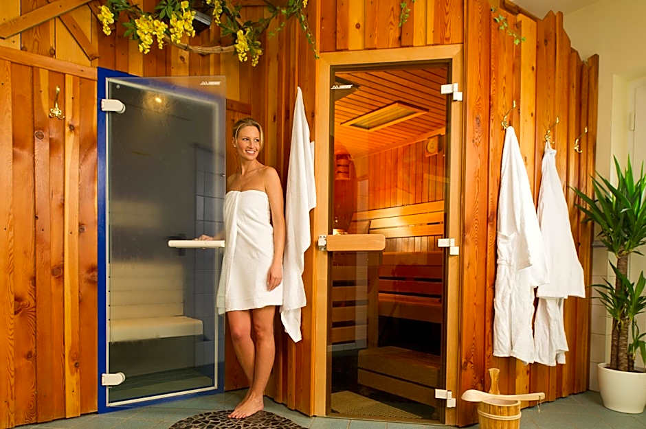 Hotel & Appartement Auerhahn