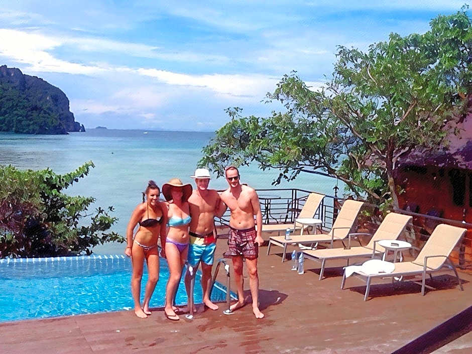 The Cobble Beach Hotel- Phi Phi Island