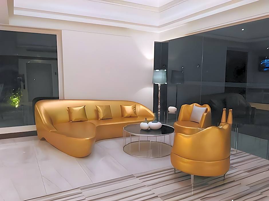 Le Tada Parkview Hotel