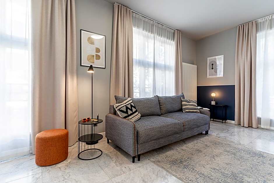 H11 Aparthotel