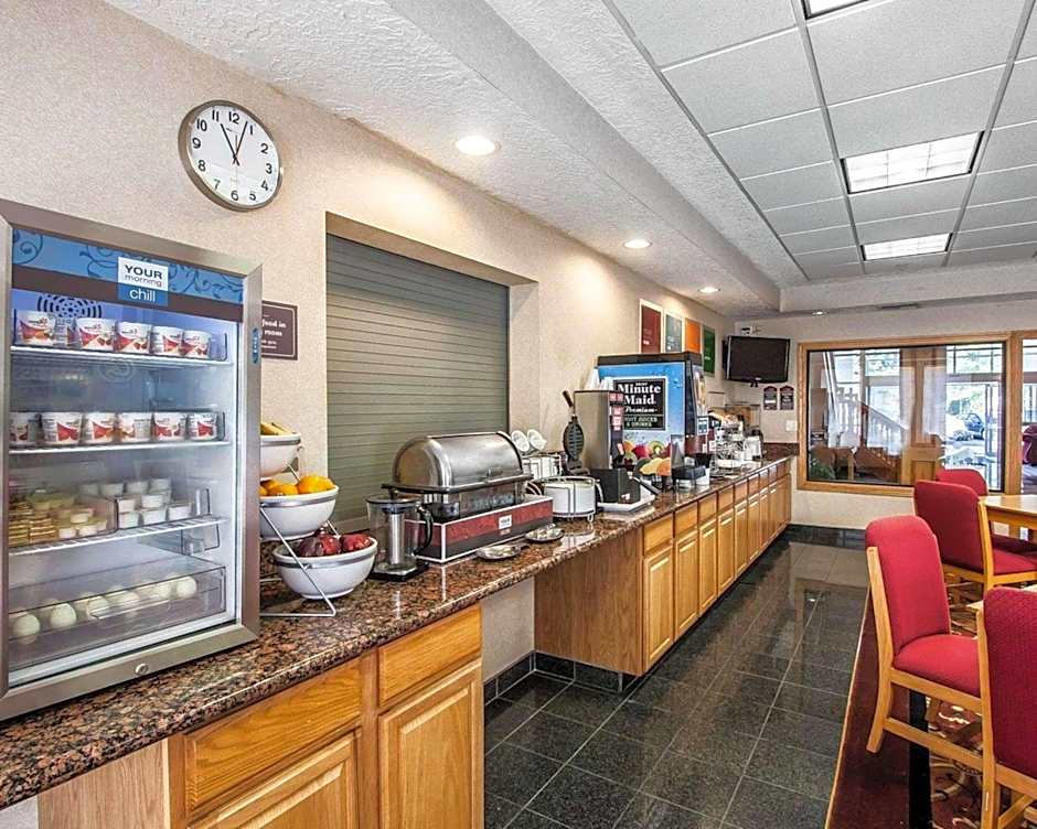 Comfort Suites Clackamas