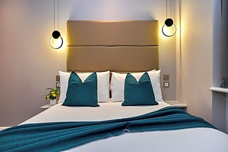 Queens Park Premier London Hyde Park