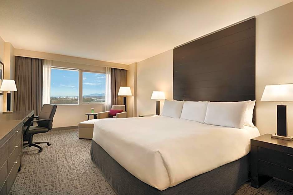 Radisson Hotel Vancouver Airport
