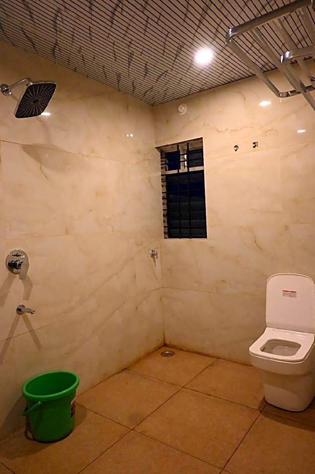 iROOMZ Hotel Vishwa Lodging