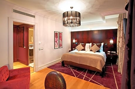 Grand Deluxe Suite King, 1 Bedroom
