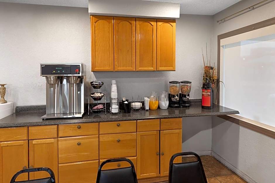 Travelodge by Wyndham New Braunfels