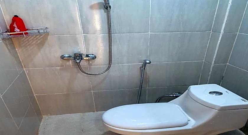 RedDoorz near RSUD Kota Luwuk