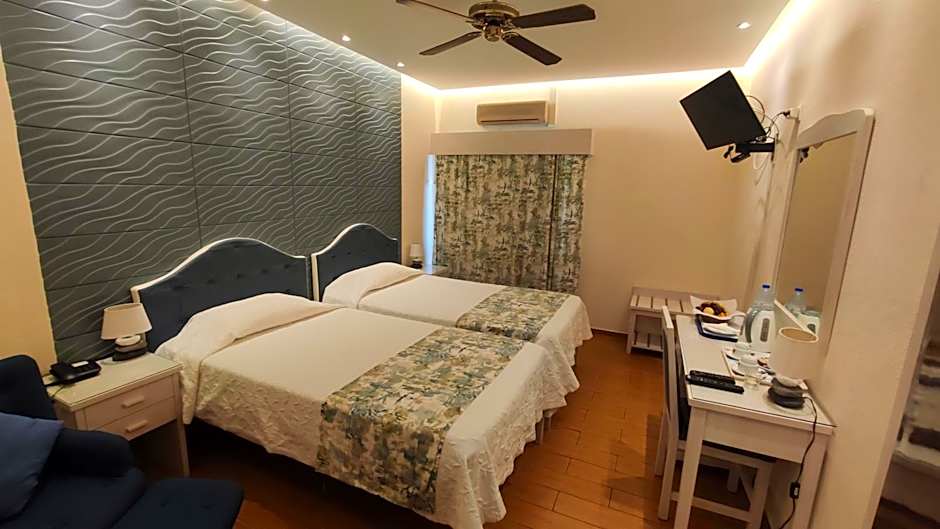 Aeromar Beach Hotel