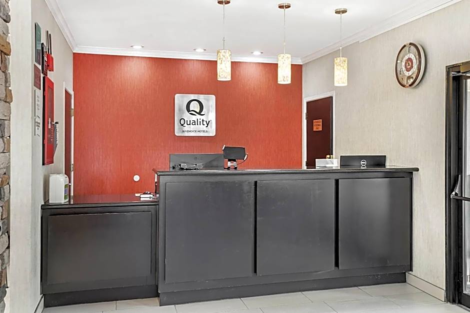 Quality Inn & Suites Beaumont