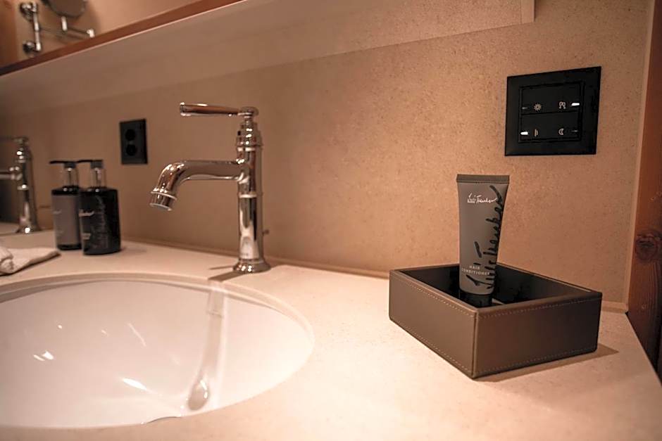 The Glacier Hotel - ex Eurotel Victoria -