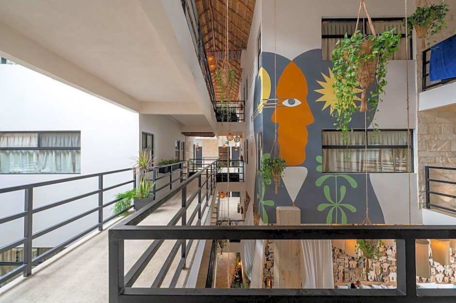 Mayan Monkey Hotel & Hostel Tulum