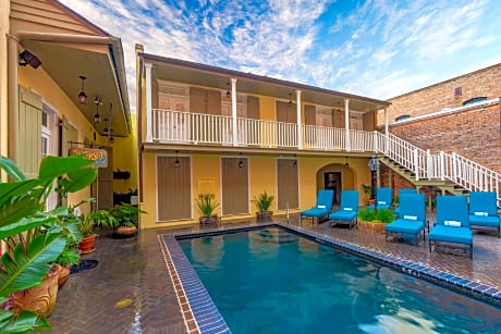Dauphine Orleans Hotel