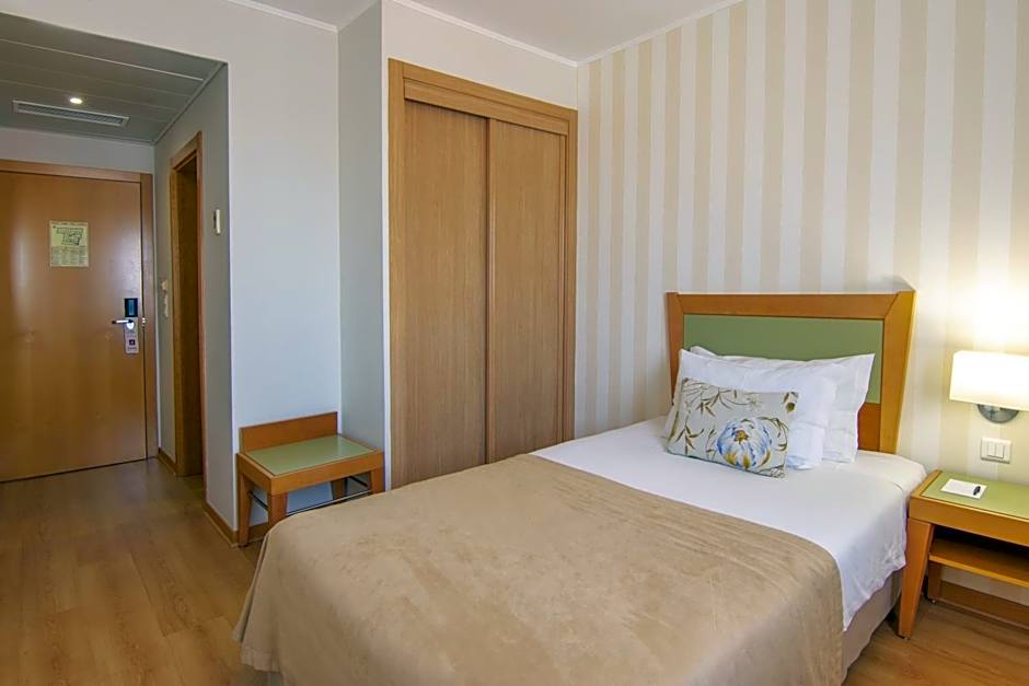 Luna Esperanca Centro Hotel