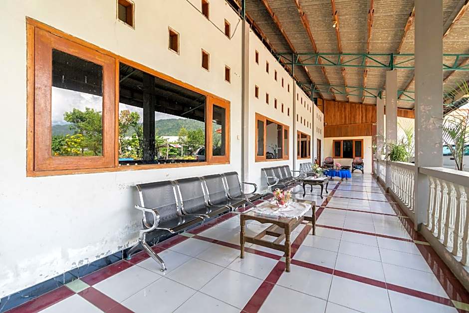 RedDoorz Syariah near Kawasan Saribu Rumah Gadang Solok Selatan