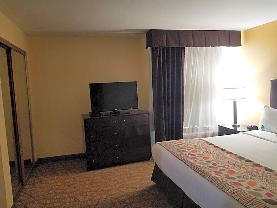 Airtel Plaza Hotel