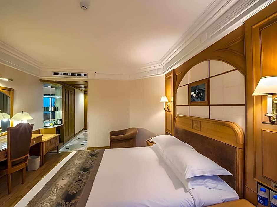 Hotel  Silverland