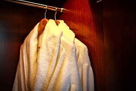 Deluxe City View King