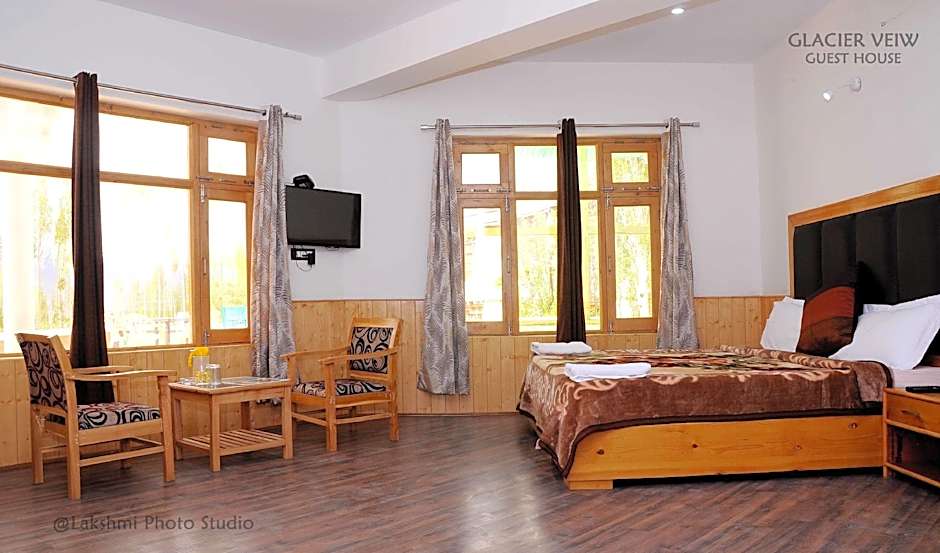 Glacier View Guest House
