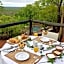 Ghoha Hills Savuti Lodge