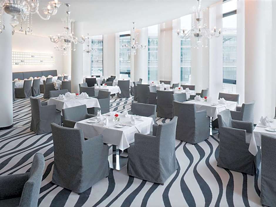 Moevenpick Hotel Stuttgart Airport