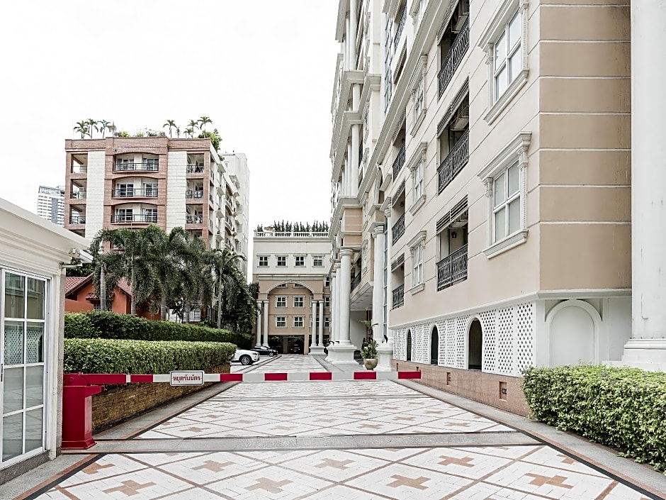 Hope Land Hotel Sukhumvit 24