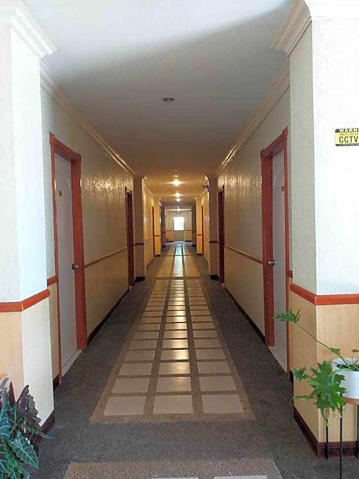 MACTAN AIRPORT HILLTOP HOTEL