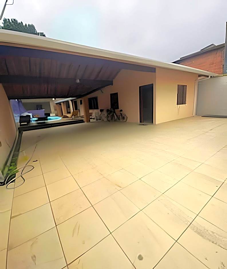 Casa com piscina em Maresias - SP (1)