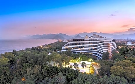 Rixos Downtown Antalya All Inclusive-The Land of Legends Access