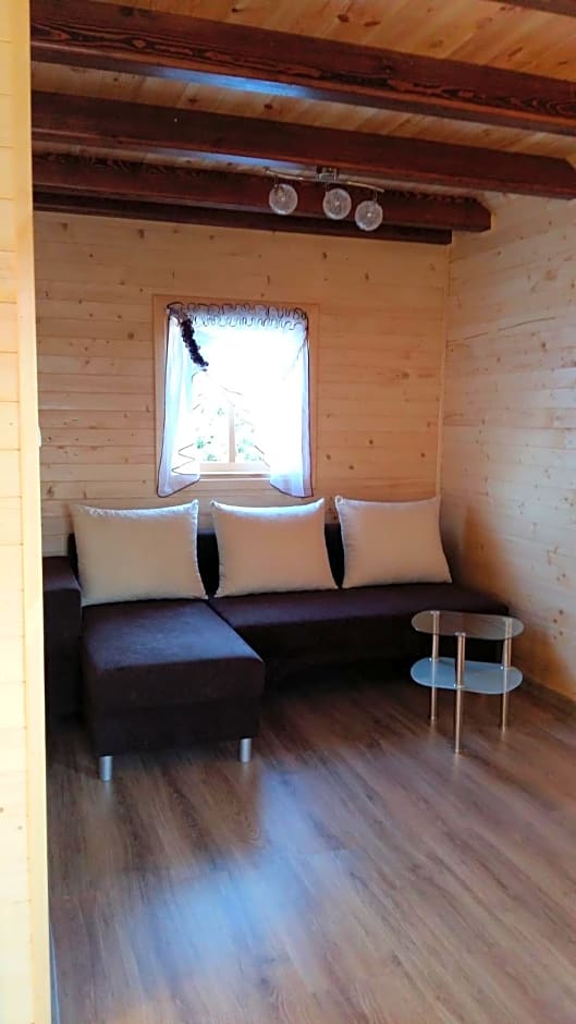 Stajnia Bocianie Gniazdo