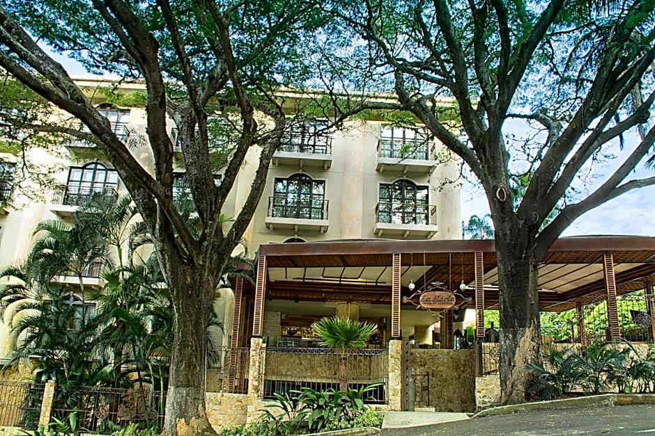 Movich Casa Del Alferez