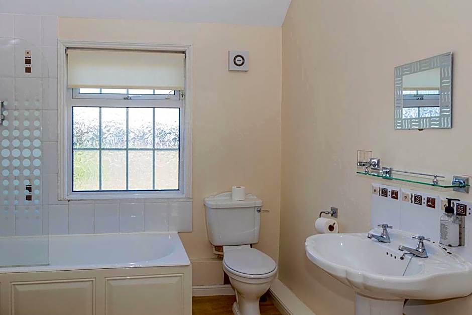 Whitton Lodge Business Vat inc