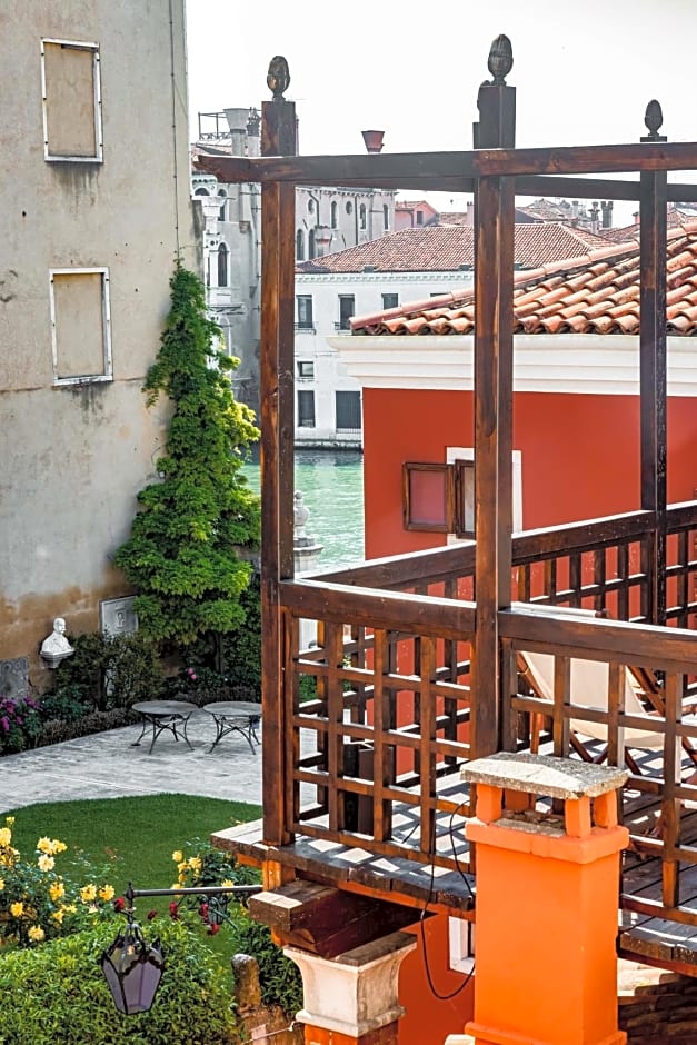 Hotel Dei Dragomanni