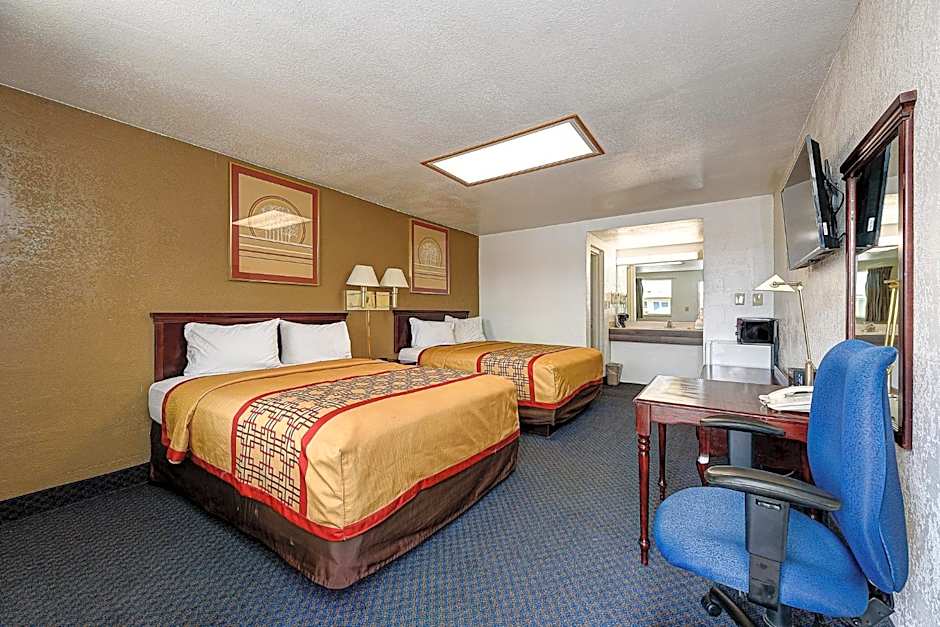 Guest Inn Rogers