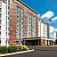 La Quinta Inn & Suites by Wyndham Cincinnati Sharonville