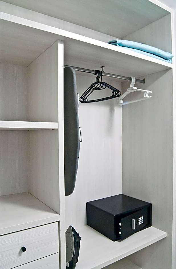 Aparthotel El Cargol