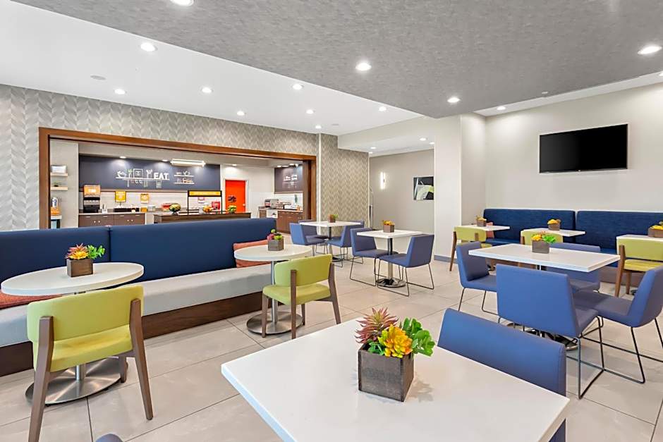 Hampton Inn by Hilton Huntley Chicago