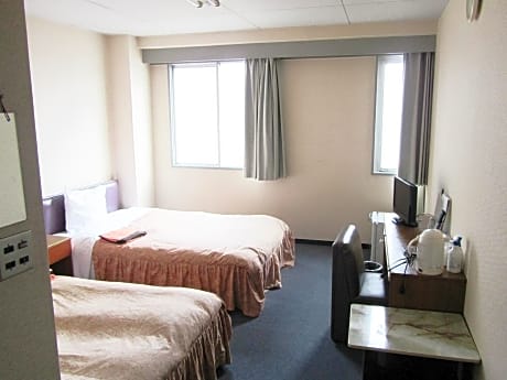 Twin Room - Smoking