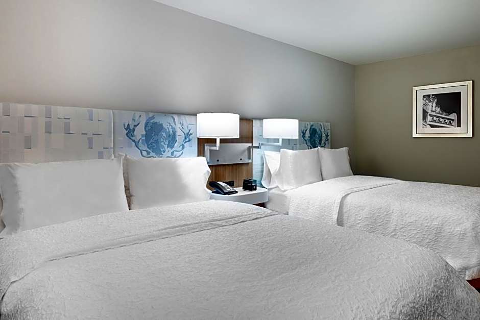 Hampton Inn & Suites Atlanta Buckhead Place