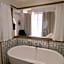 Double Bed Hotel