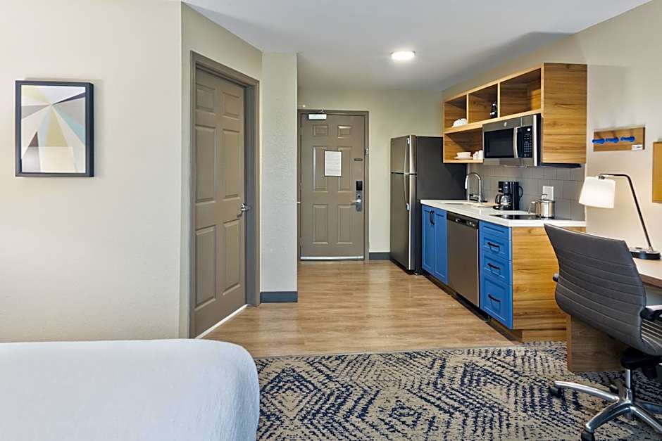 Candlewood Suites Eastchase Park By IHG