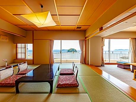 Deluxe Japanese Western Style Room