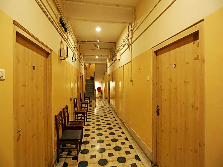 Hotel Homely Raj – Calcutta, LA