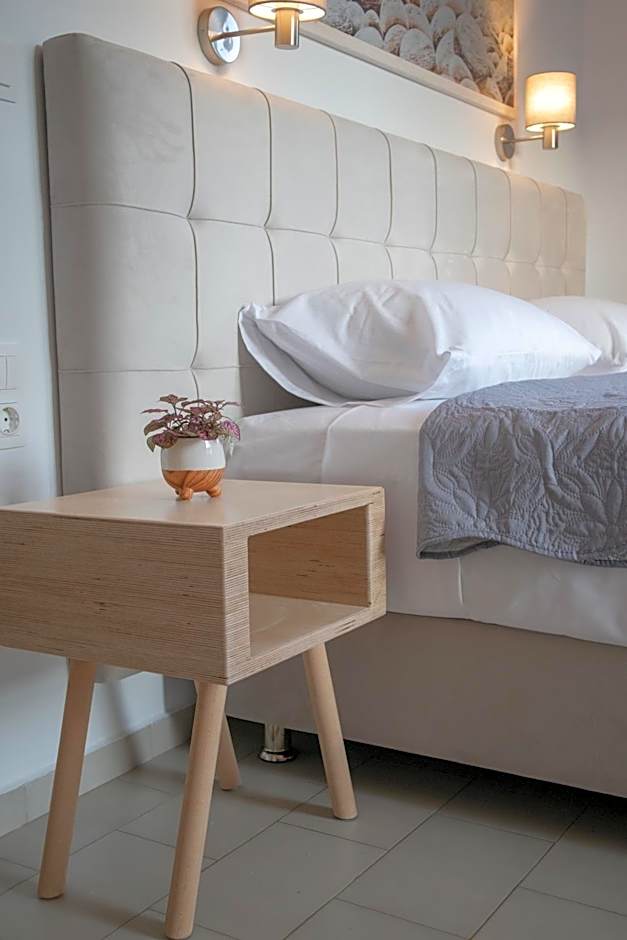 ATHANASIA APARTMENTS