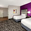 La Quinta Inn & Suites by Wyndham Springfield