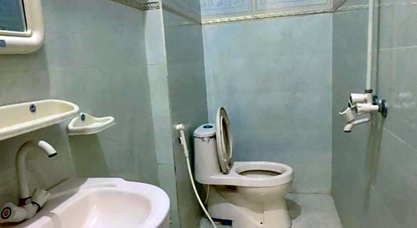 Hotel Sareena Residence